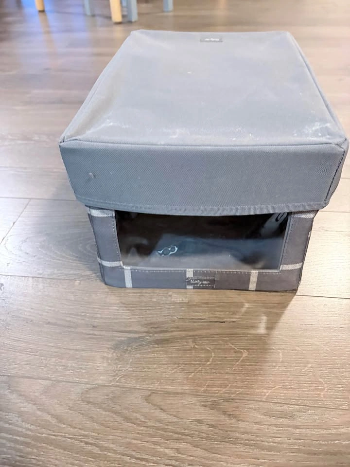 Thirty One bin with lid