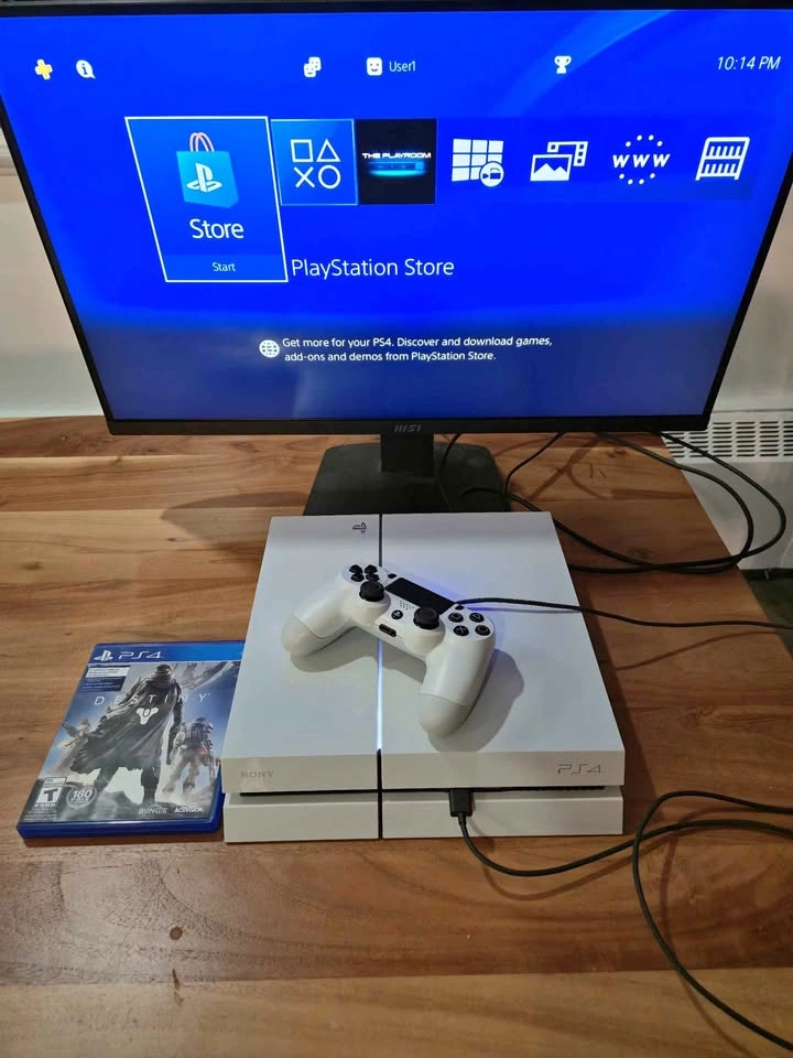 PS4 Glacier White w/ Controller and Destiny Game. Cables.