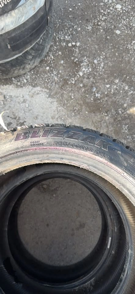 Bridgestone Blizzak LM-60 RFT 255/40R18 Winter Tires - photo 2