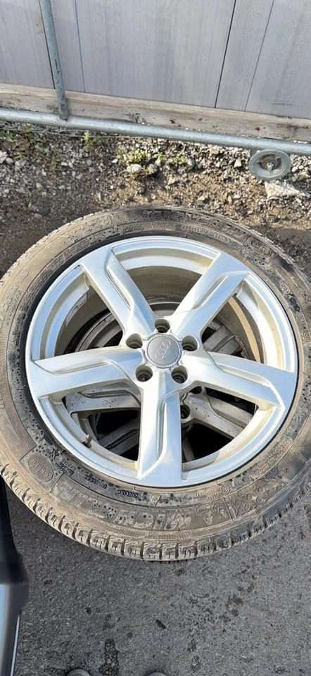 Audi Car Wheels with Tires