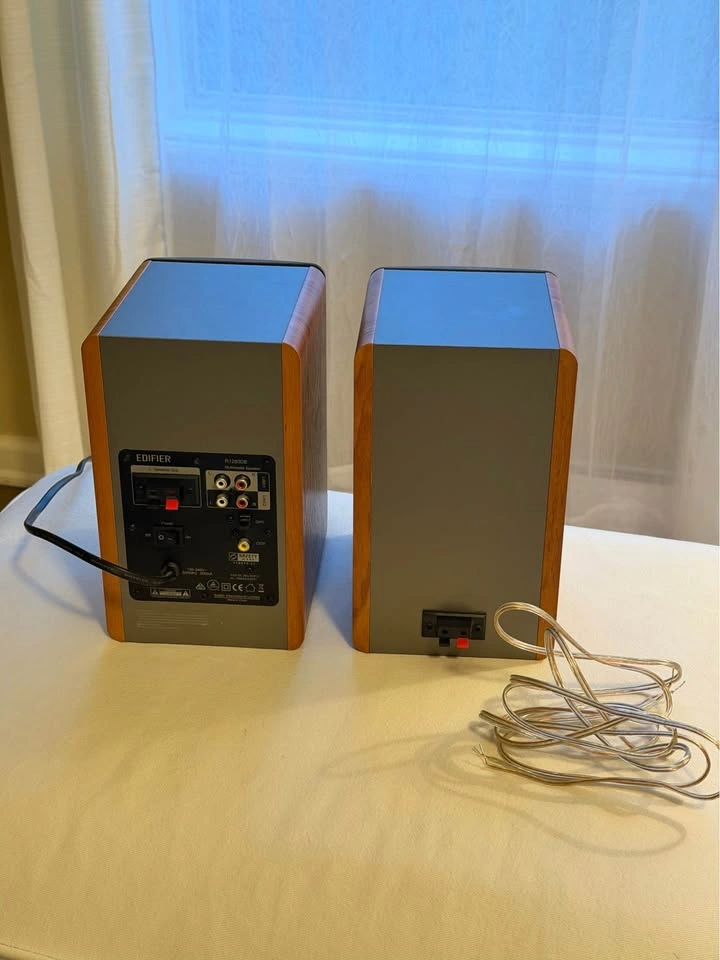 Edifier Bluetooth Bookshelf Speakers 🔈 - photo 3