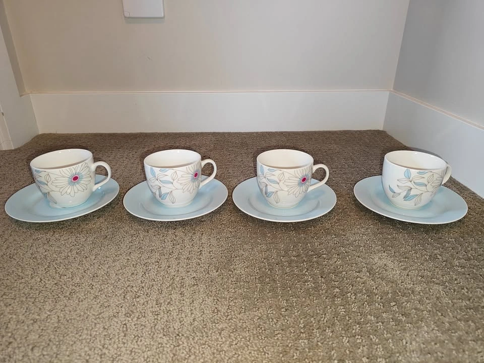 Modern Tea Cup and Saucer Set - Urban Barn Teacup - Set of 4 - photo 2