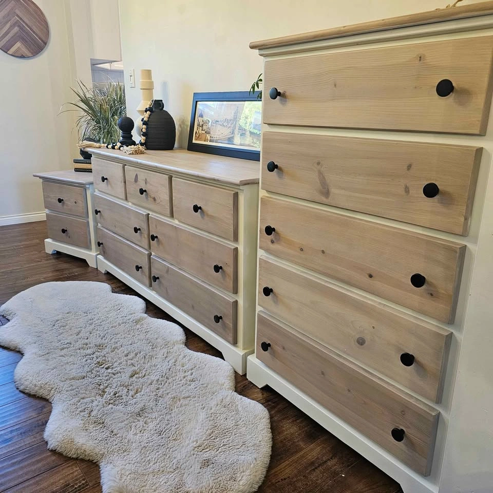 3-Piece Solid Wood Bedroom Set - Dresser, Chest, and Nightstand - photo 2