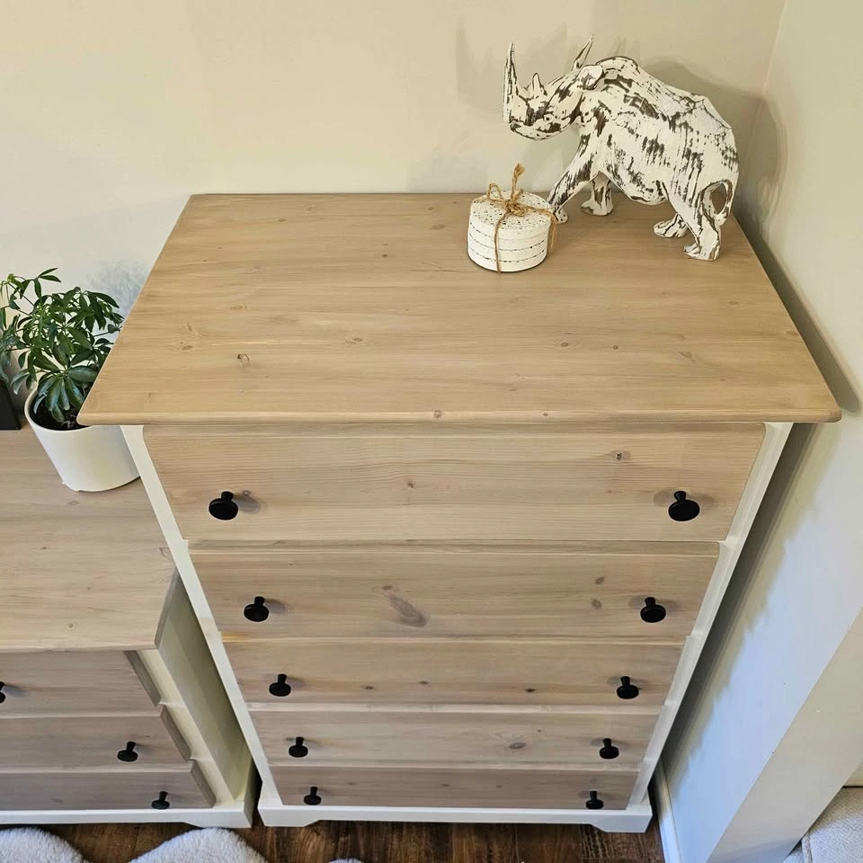 3-Piece Solid Wood Bedroom Set - Dresser, Chest, and Nightstand - photo 4