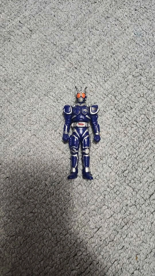Kamen Rider OOO & G3-X soft vinyl action figures - photo 2