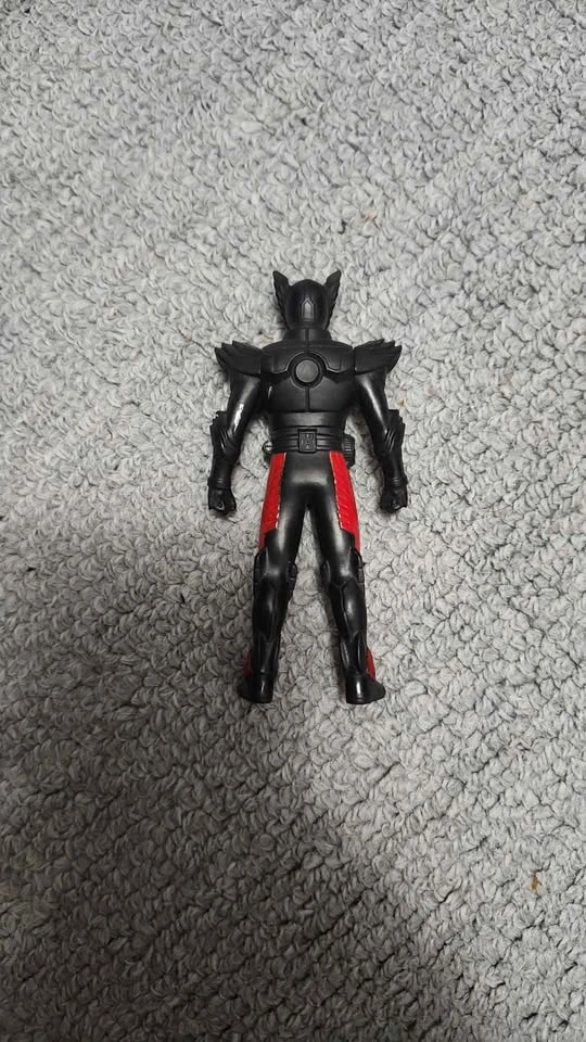 Kamen Rider OOO & G3-X soft vinyl action figures - photo 5