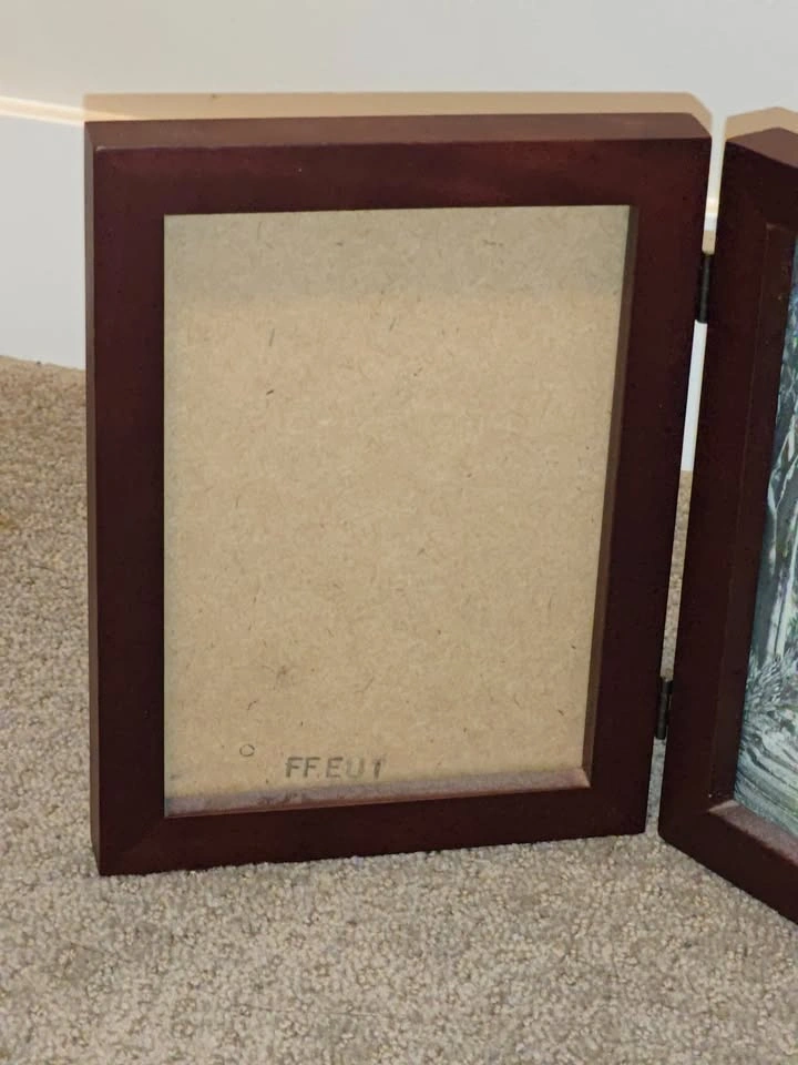 Double Folding Picture Photo Frame (5" x 7") – Dark Wood Finish - photo 3