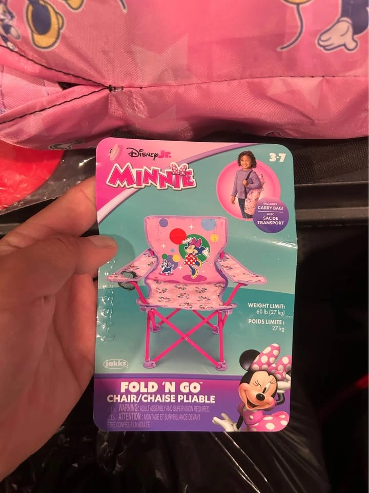 Minnie Mouse Fold & go chair new camping chair - photo 2