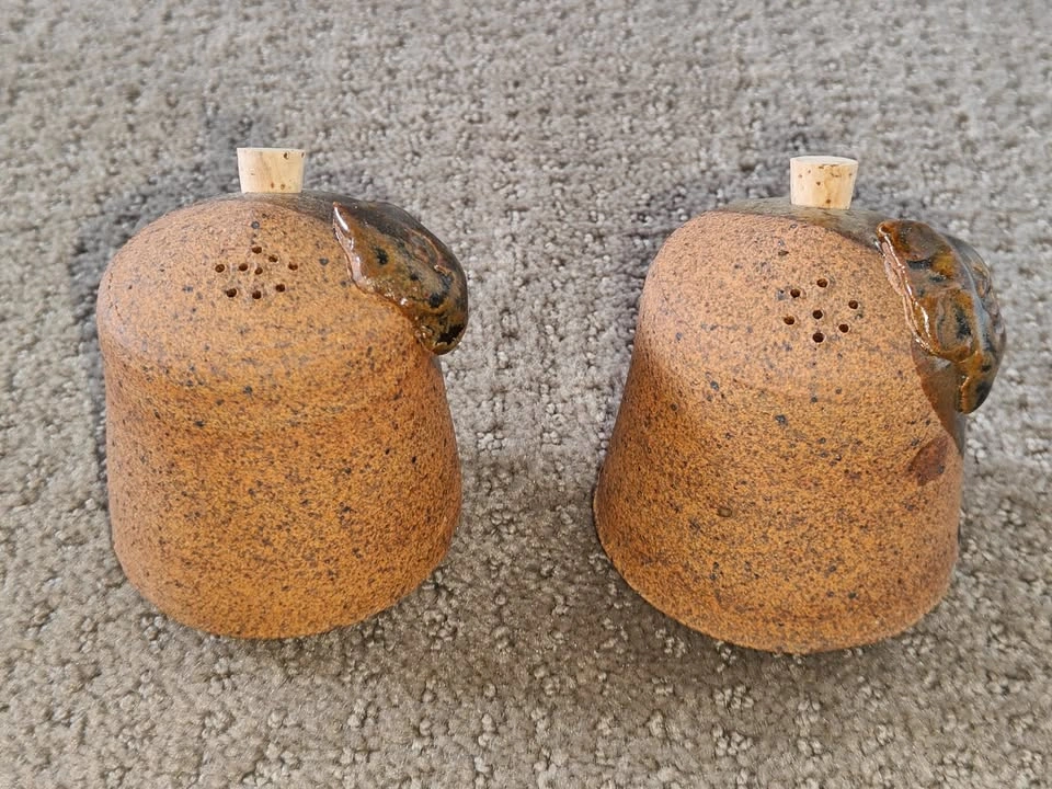 Unique Hand-Crafted Ceramic Salt & Pepper Shakers Artist Stamped - photo 2