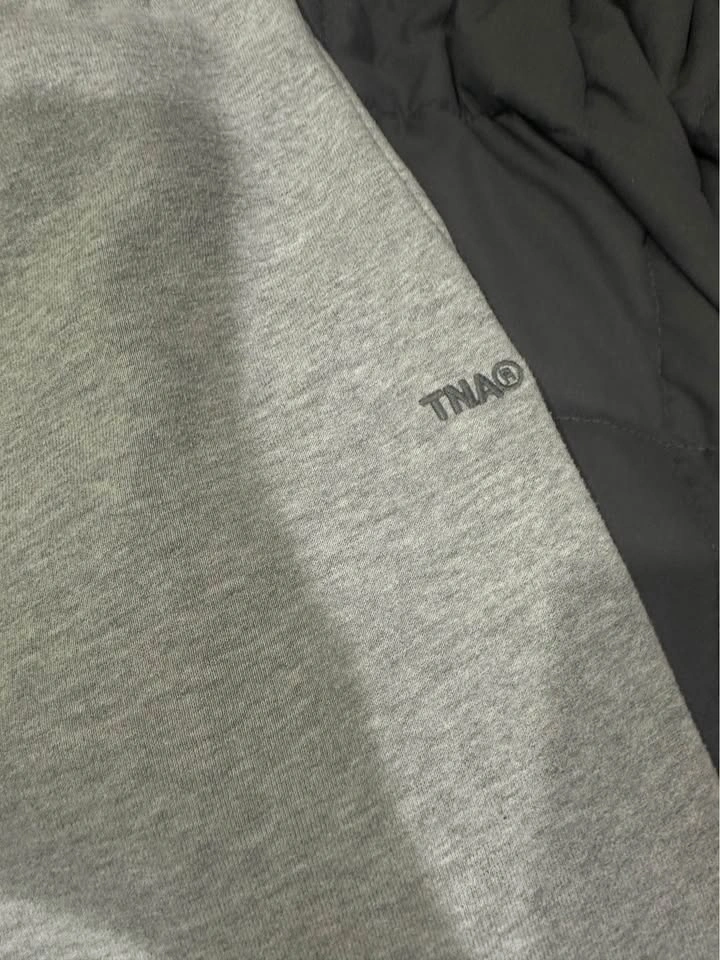Aritzia Sweatpants - photo 3