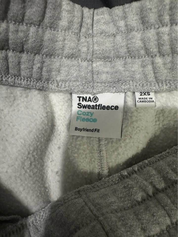 Aritzia Grey Open Leg Sweats - photo 3