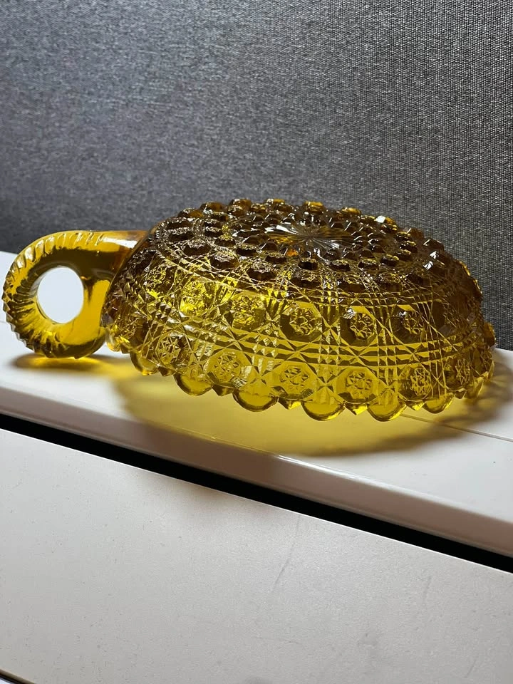 Vintage Amber Glass Nappy Bowl – Daisy & Button Pattern - photo 5