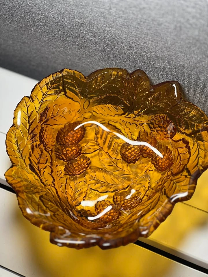 Vintage Indiana Glass Amber Loganberry & Leaf Dish / Bowl - photo 5