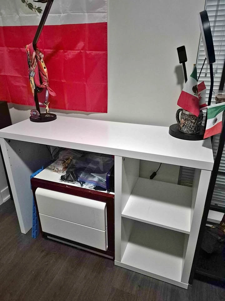 Kallax table