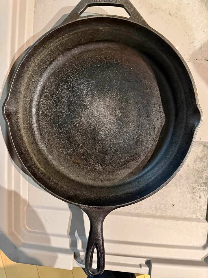 Lodge Skillet Round