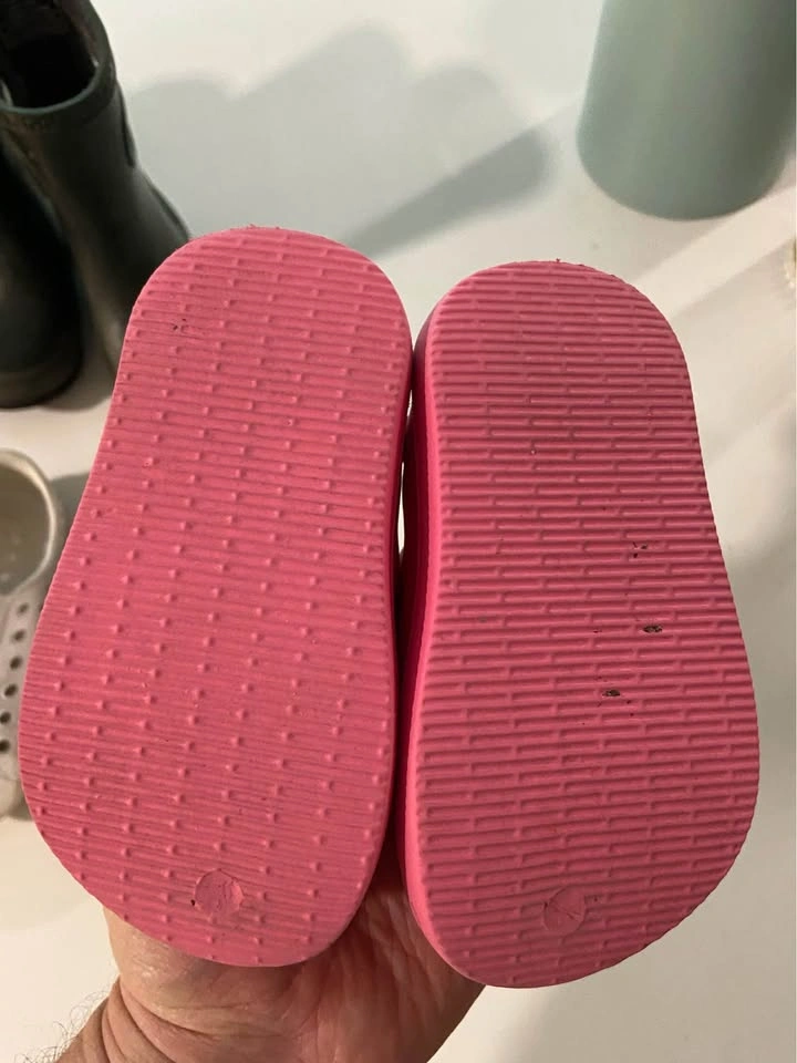 Havaianas sandals - made in Brazil - size 7/8 C - photo 2