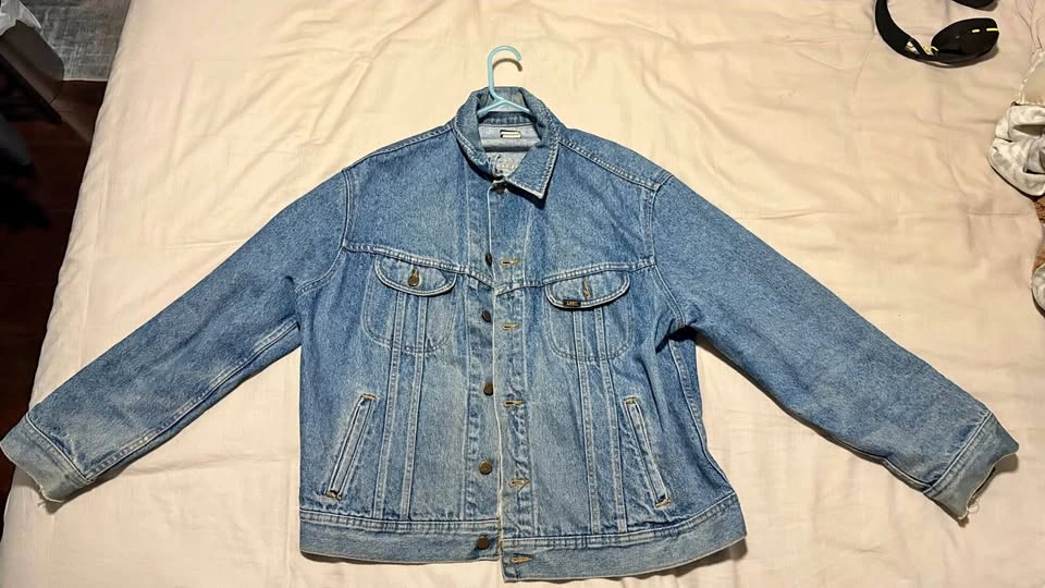 Vintage Lee Riders Denim Trucker Jacket – Light Wash Blue