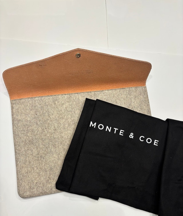 [Brand New] MONTE & COE Merino Wool Laptop Folio 13’ - Natural - photo 3