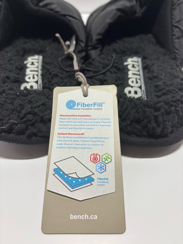 Brand new Men's Insulated Slippers - Black S/M - photo 2