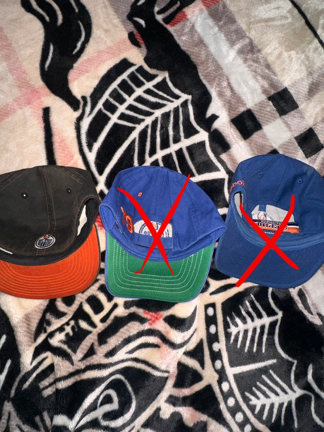 4 hats for 20$ - photo 4
