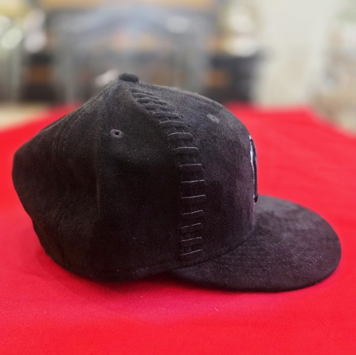 New York Yankees Interlace New Era 9Fifty Snapback Hat - photo 3