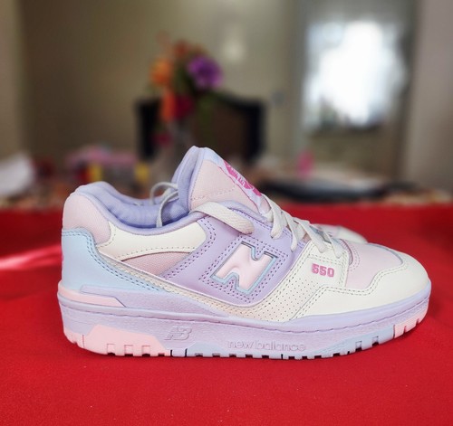 New Balance 550 Women's Sneakers Size 6.5 New Without Box