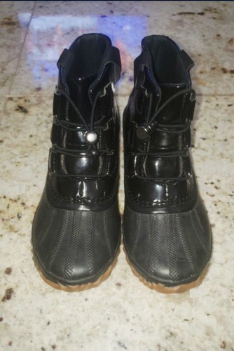 Sorel Duck Patent Leather Waterproof Women's Boots Size 6 Black