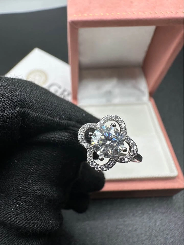 1CT Certified Moissanite Clover Halo Ring – Adjustable - photo 2