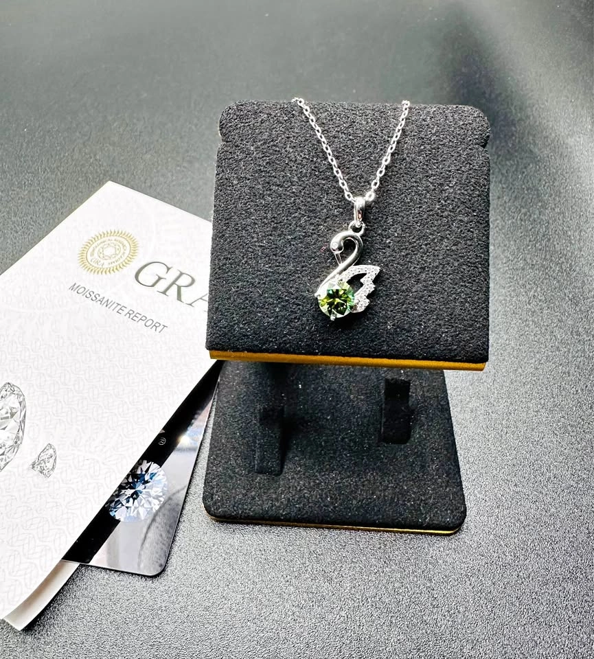 1 CT Moissanite Pendant Necklace