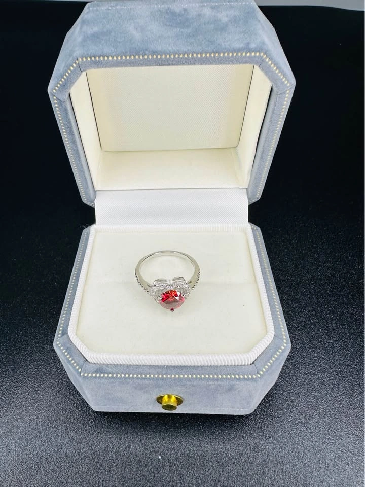 1CT Red Moissanite Diamond Heart-Halo Ring | 925 Sterling Silver - photo 2