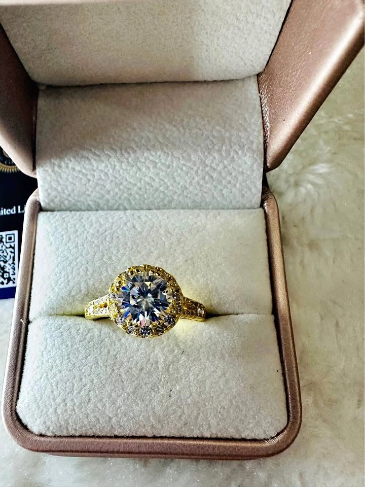 2CT Certified Moissanite Ring - Promise, Engagement, Wedding