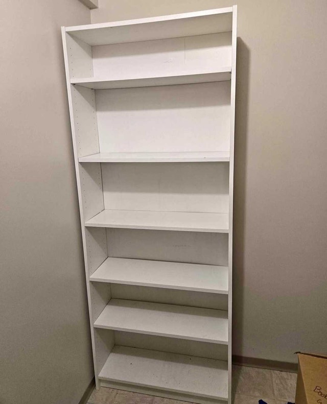 Delivery Available: Tall White Bookshelf for sale - photo 5