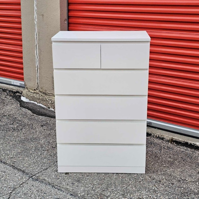 Delivery Available: Original MALM Dresser - photo 4