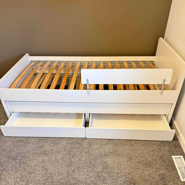 Delivery Available: Twin size Trundle bed frame for sale