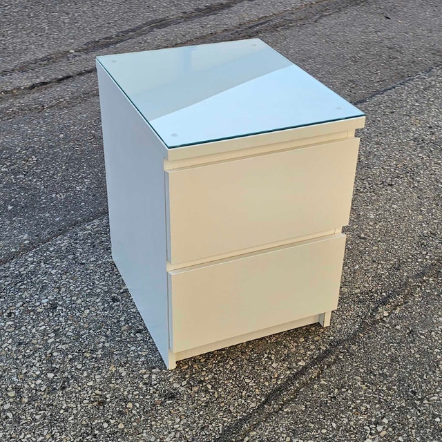 Delivery Available: 1 White Nightstand with glass top protector