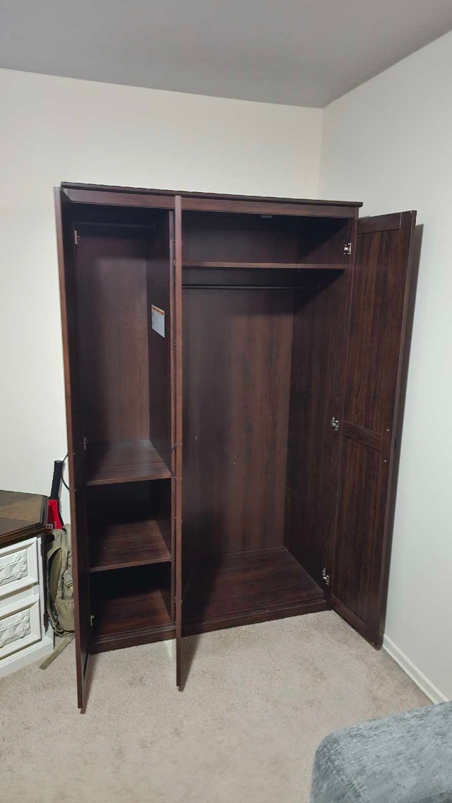Delivery Available: Wardrobe closet for sale - photo 3