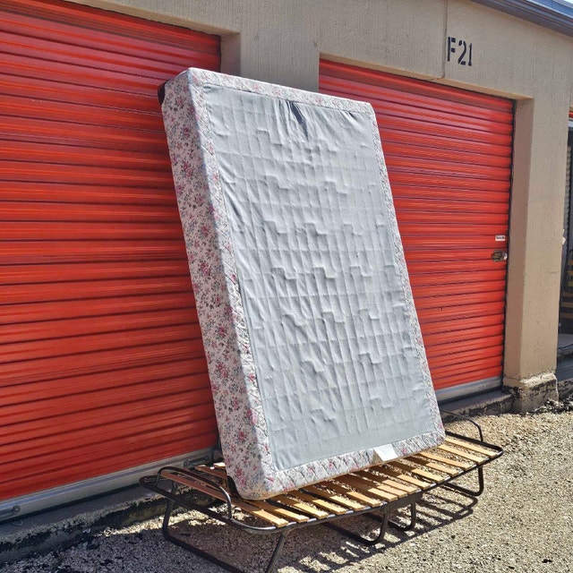 Double/Full Size box Spring Available - photo 5