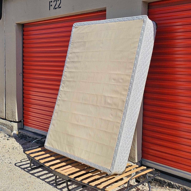 Delivery Available: Double/Full Size box Spring - photo 4