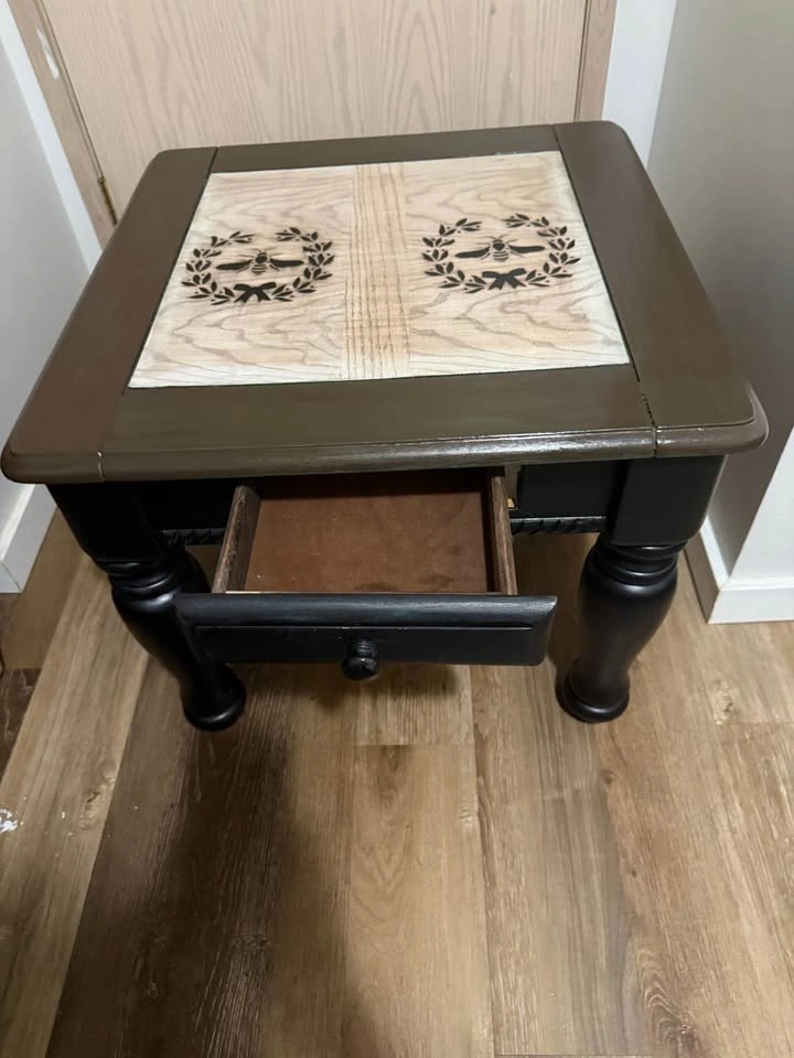 Square Side Table with Drawer - photo 3