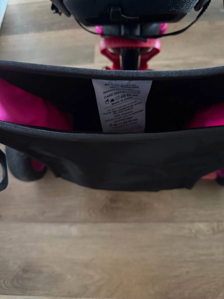 SmarTrike Folding Tricycle – Pink & Black – Like New - photo 5