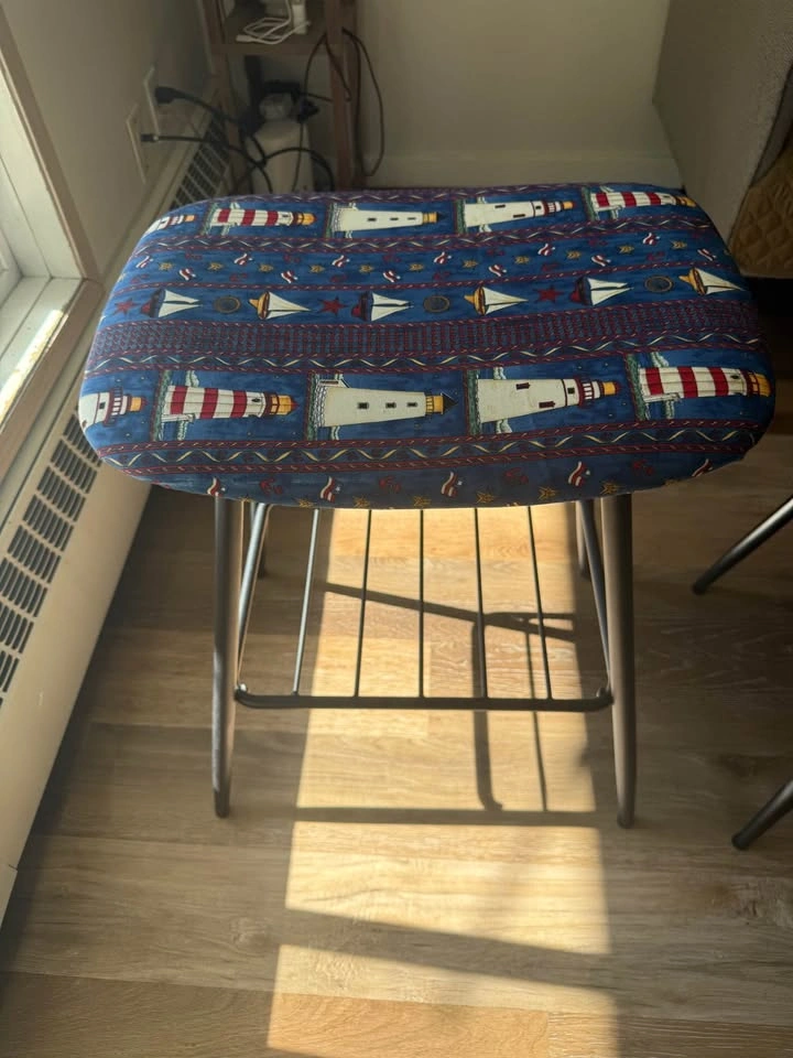 Pair of Lighthouse Themed Stools - photo 5
