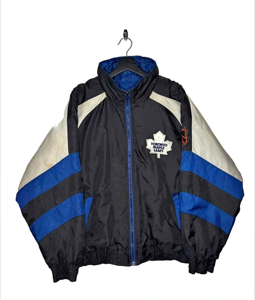 Vintage 90s Toronto Maple Leafs Pro Player NHL Puffer Jacket