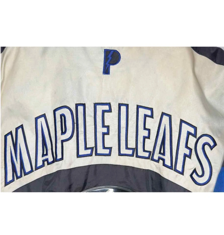 Vintage 90s Toronto Maple Leafs Pro Player NHL Puffer Jacket - photo 2