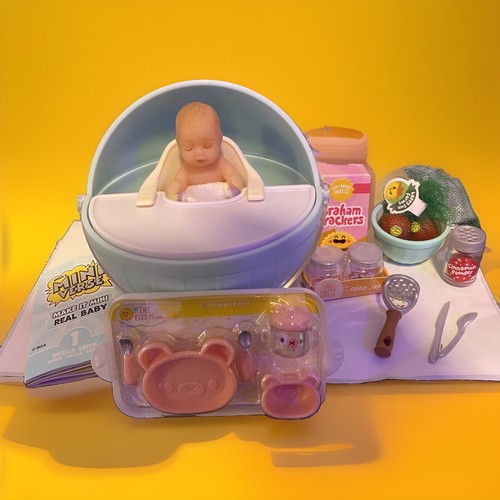 MGA's MiniVerse Make It Mini Baby food