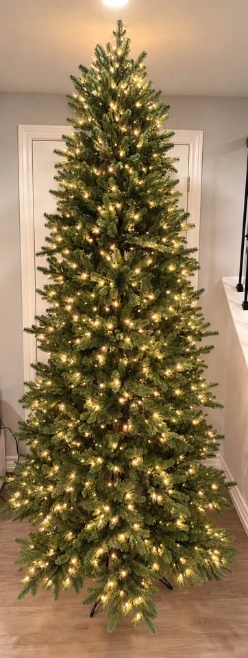 7.5’ pre-lit Christmas tree from Costco
