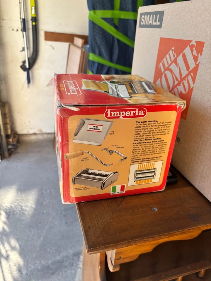 Pasta Maker - Brand New - photo 3