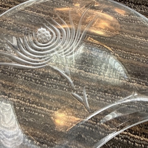 Lalique Balmoral Crystal Crescent Plate France - photo 2