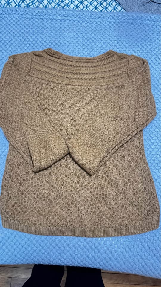 Women’s sweater - photo 2