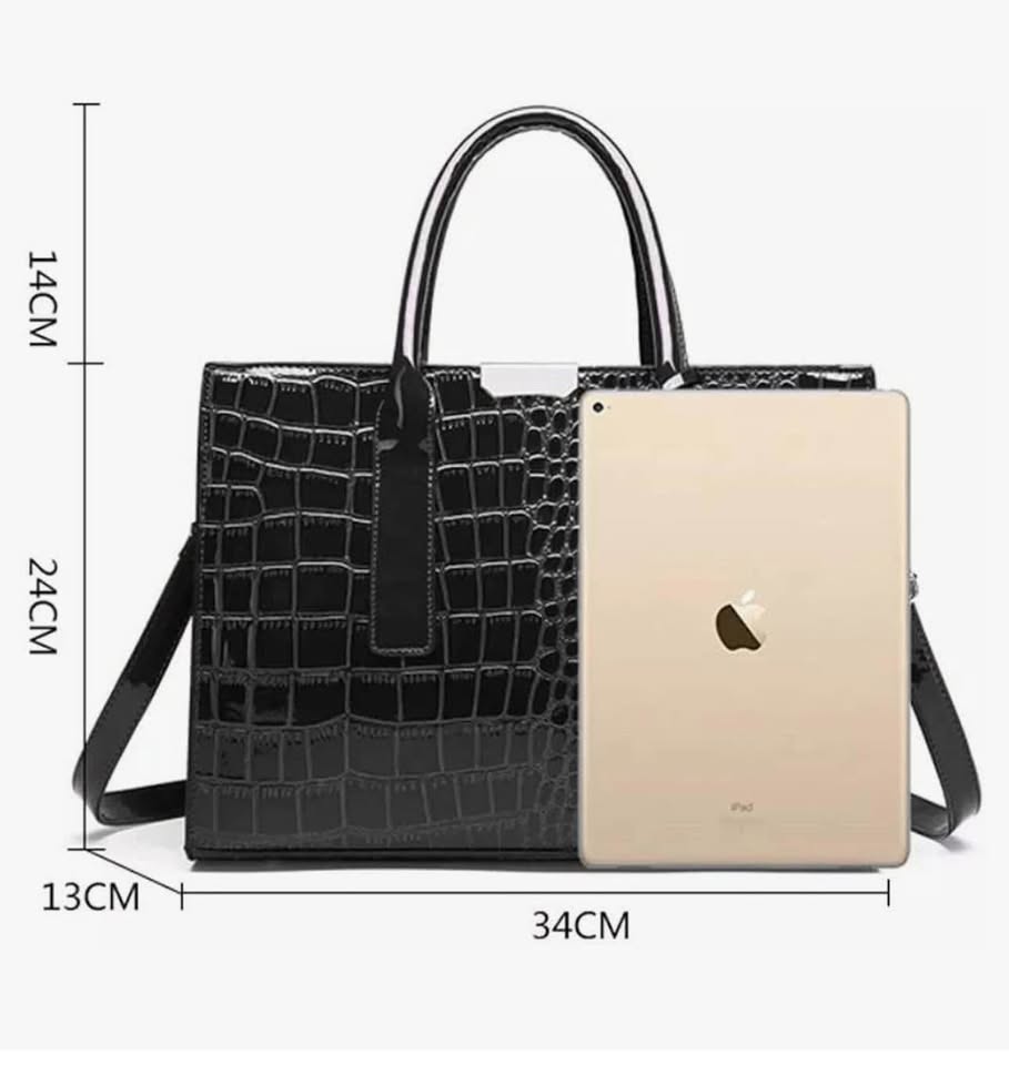Bolsa negra estilo piel de cocodrilo sintético ( usada 1 vez ) - photo 4
