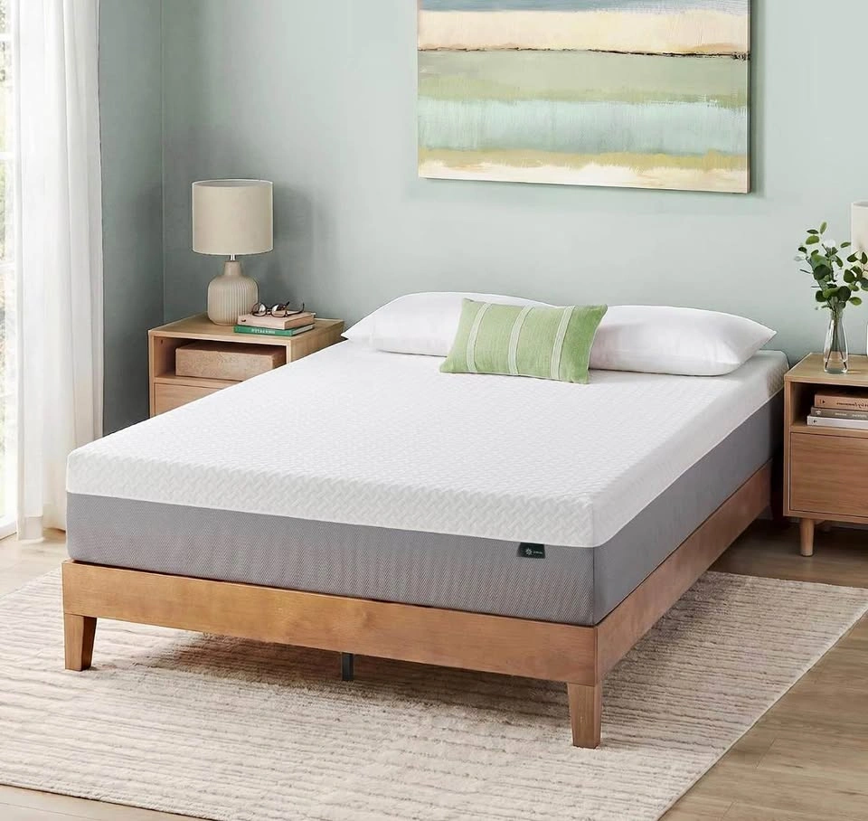 Zinus Queen Memory Foam Mattress